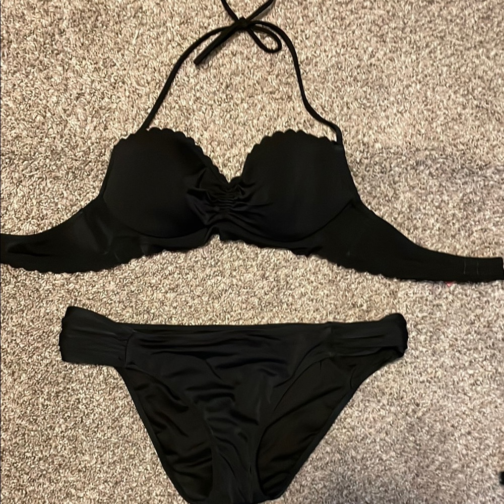 Black Scalloped Bikini Set